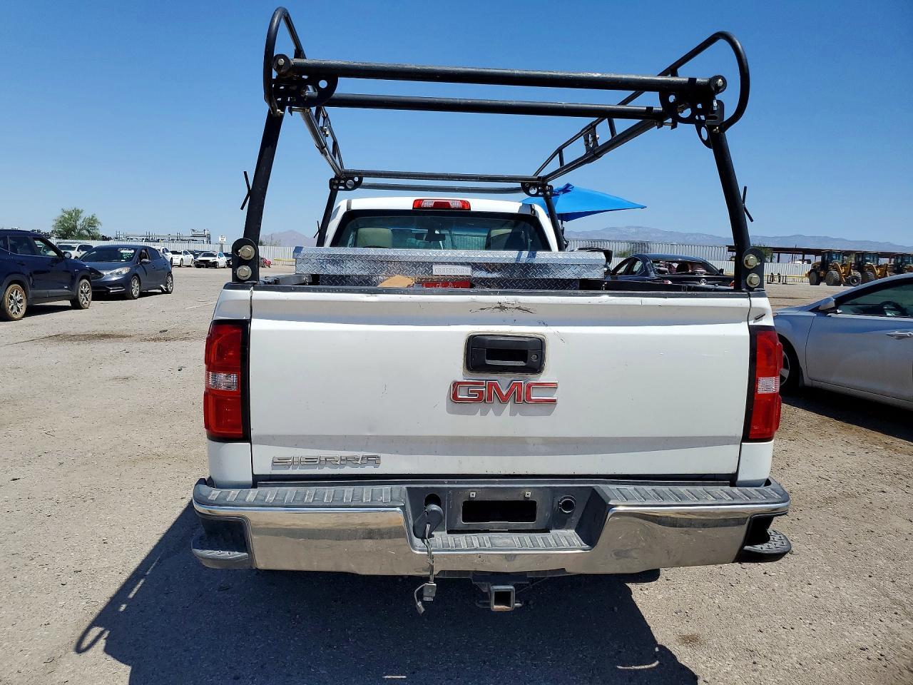 2018 GMC Sierra C1500