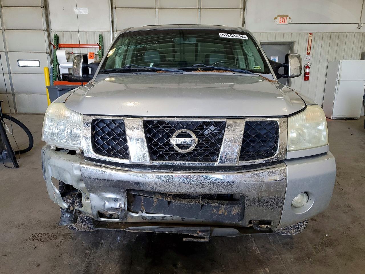2004 Nissan Titan XE