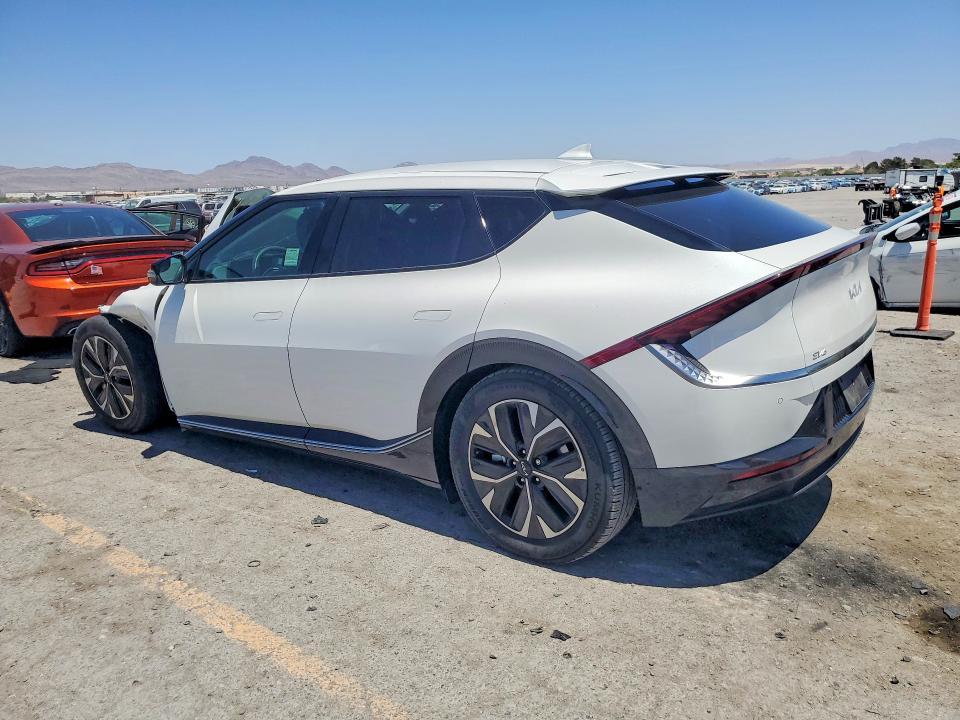 2024 KIA EV6 Wind