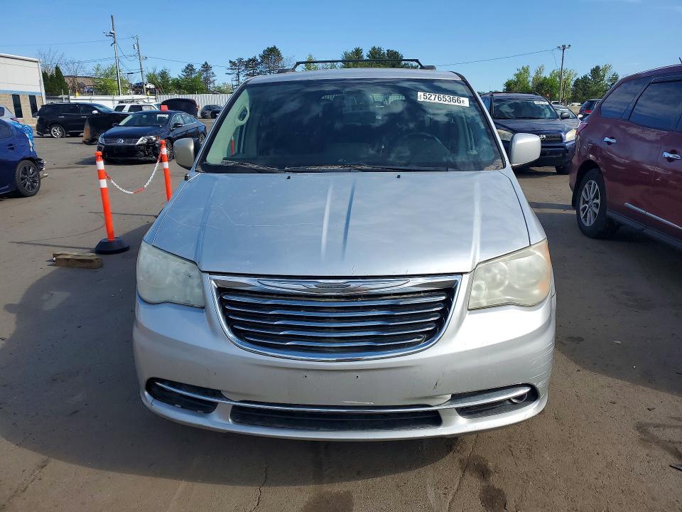 2011 Chrysler Town & Country Touring