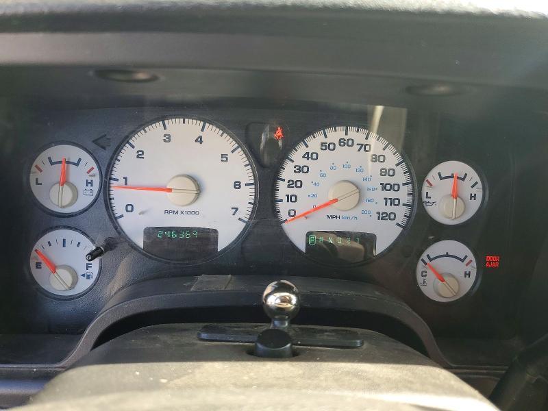 2004 Dodge RAM 1500 ST