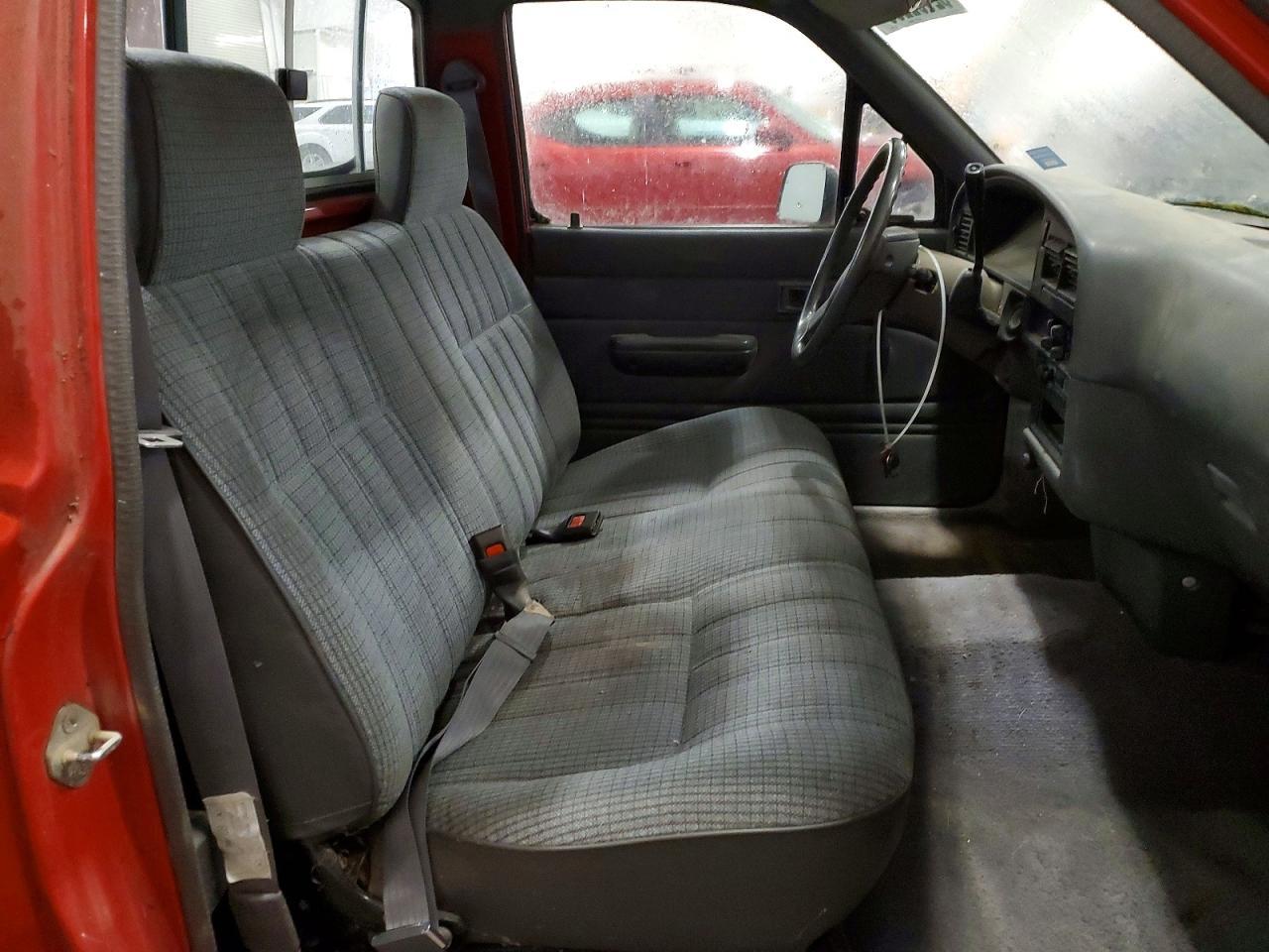 1991 Toyota Pickup Deluxe