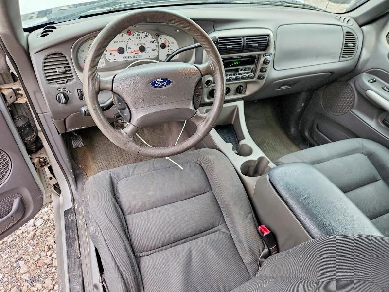 2001 Ford Explorer Sport