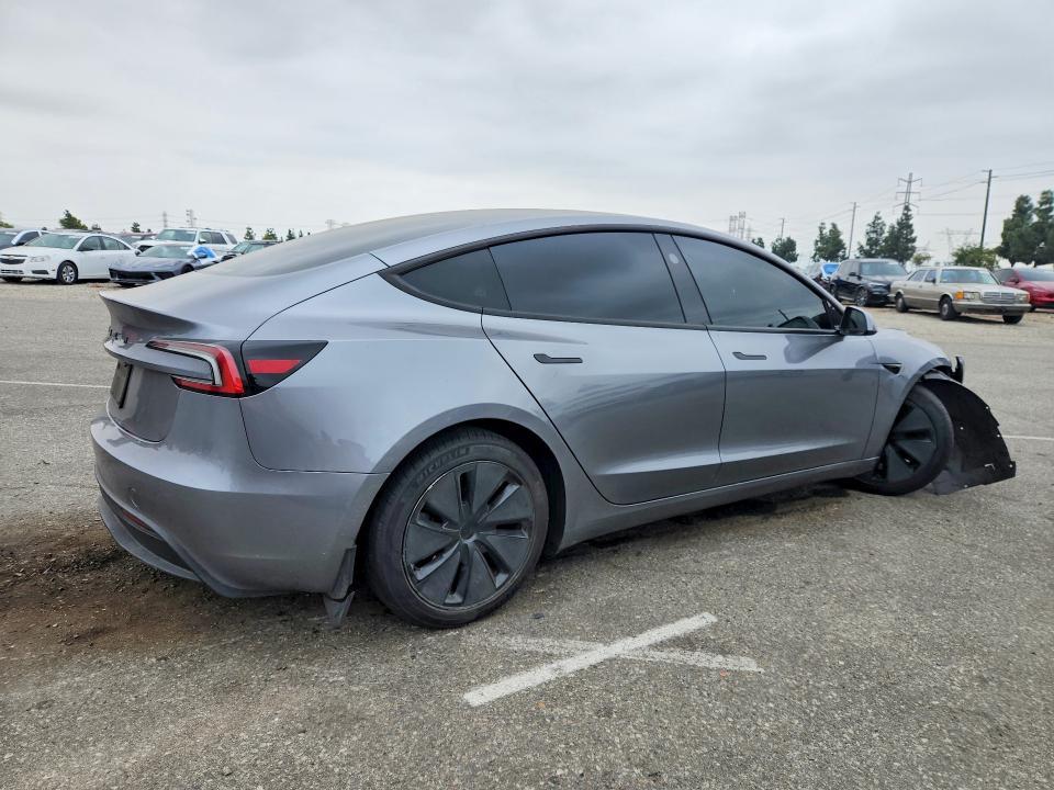 2025 Tesla Model 3