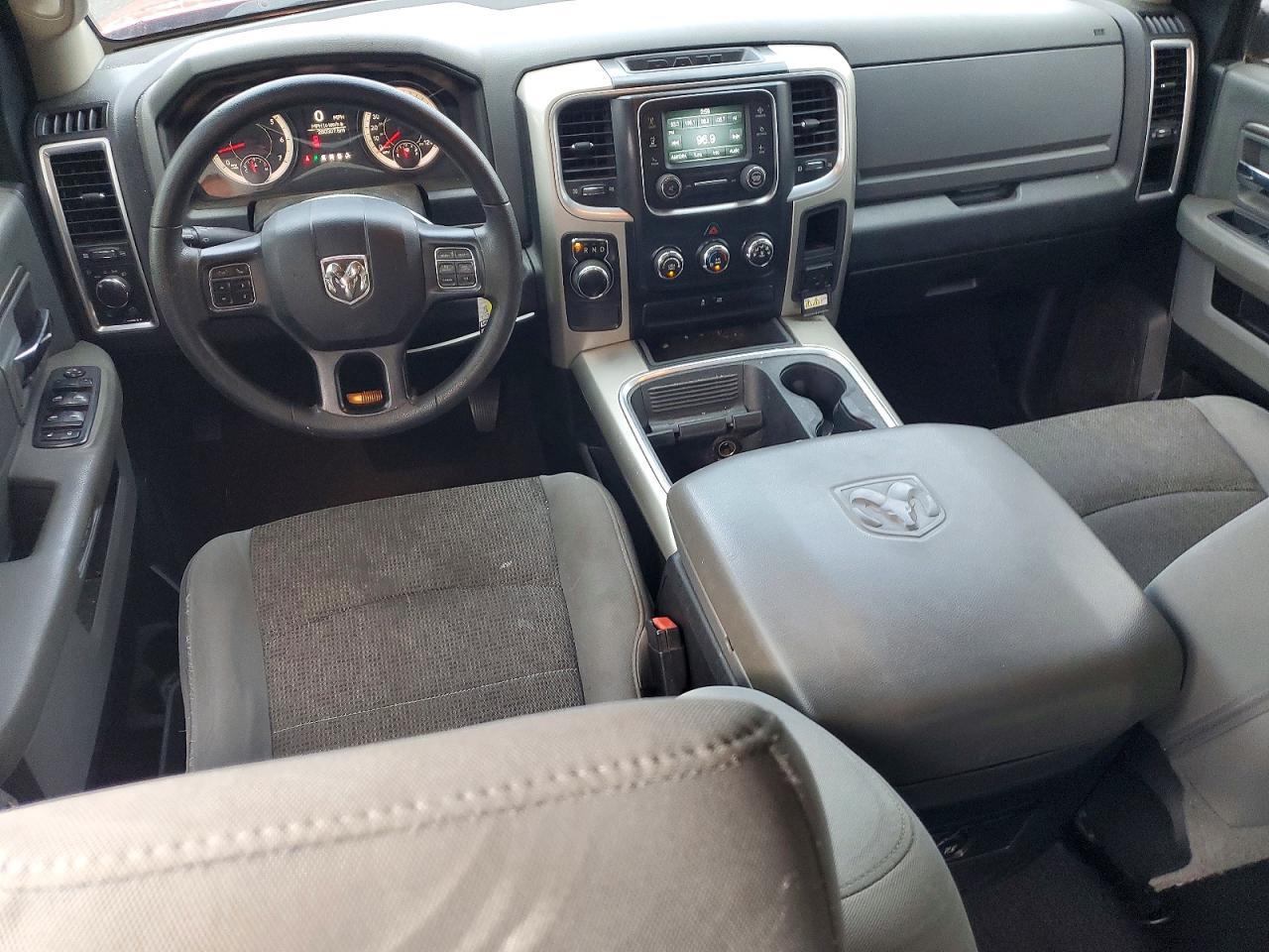2017 Dodge RAM 1500 SLT