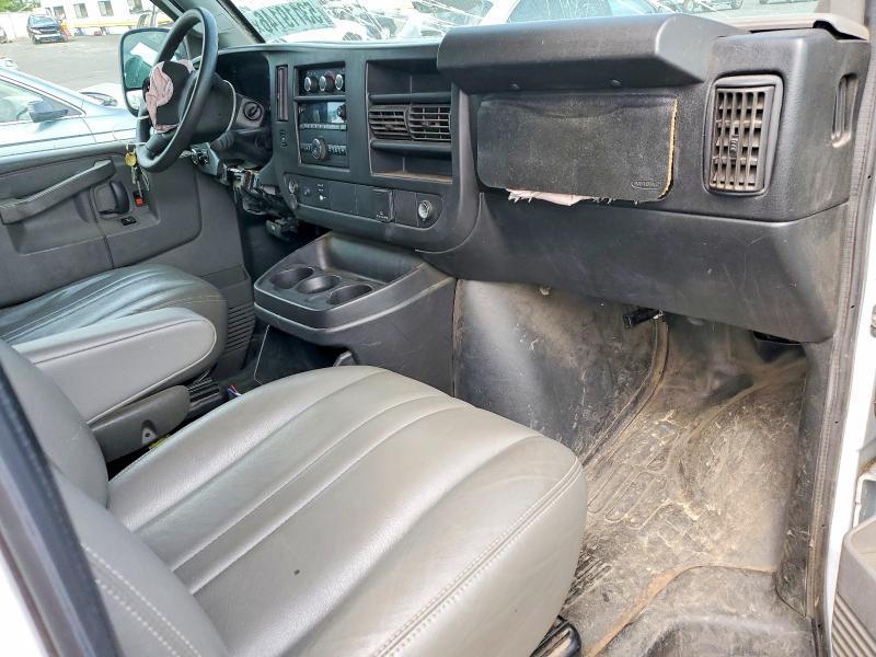 2017 Chevrolet Express G3500 LS