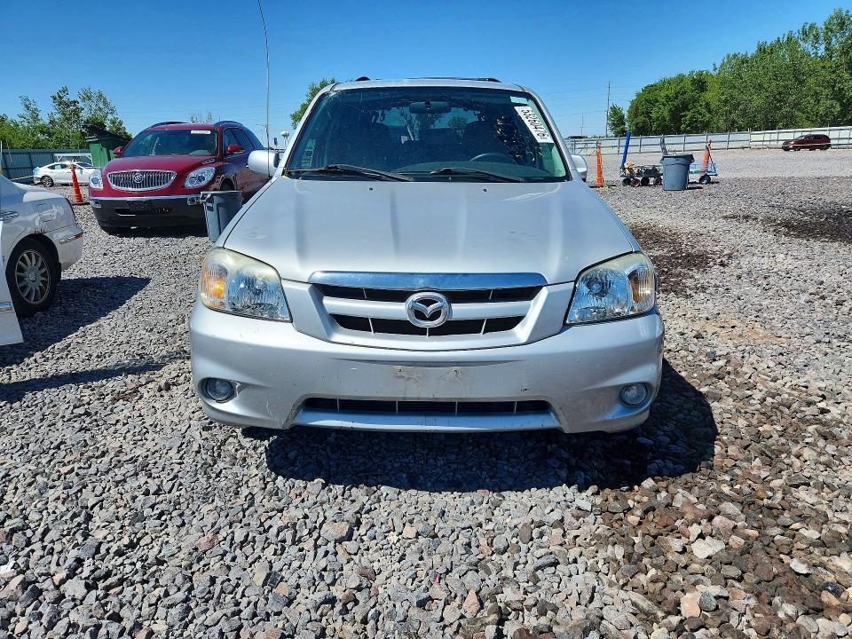 2005 Mazda Tribute s