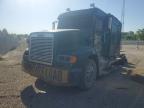 1999 Freigliner 1999 Freightliner FLD112 Semi Truck