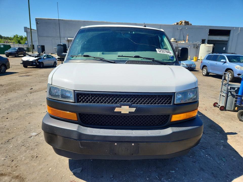 2019 Chev Rolet Express 2500 Cargo Delivery van