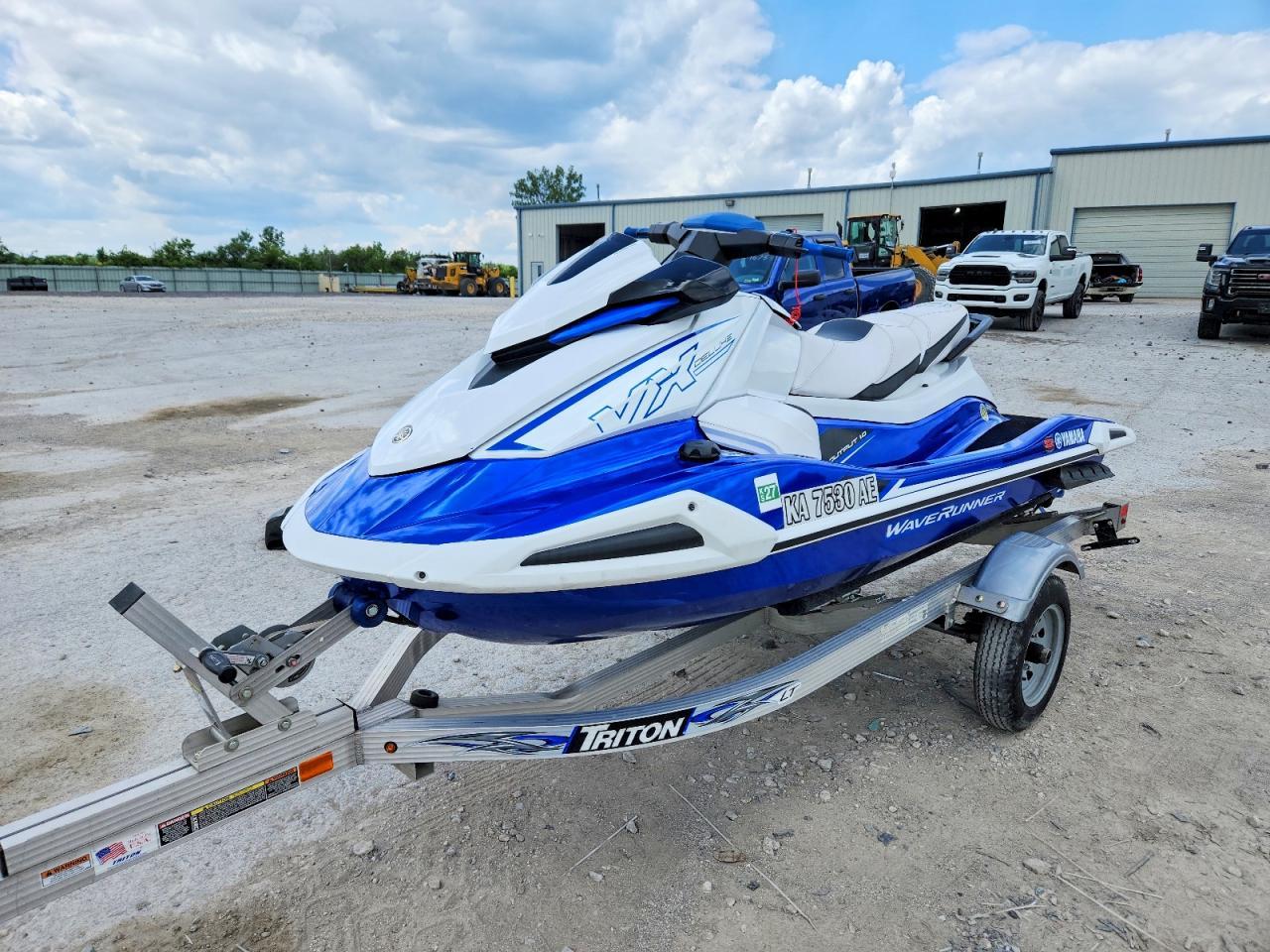 2021 Yama JETSKI1