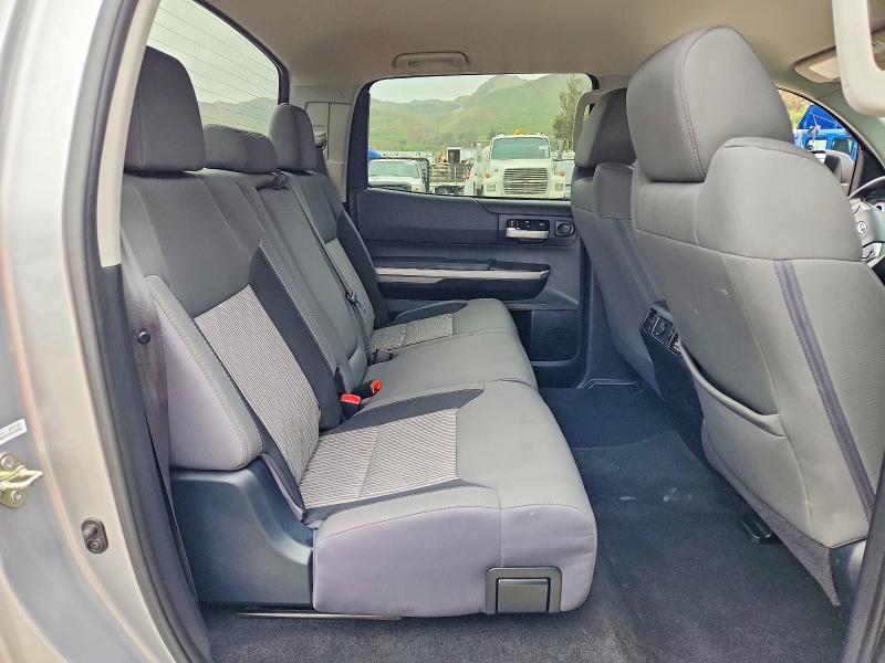 2017 Toyota Tundra SR5