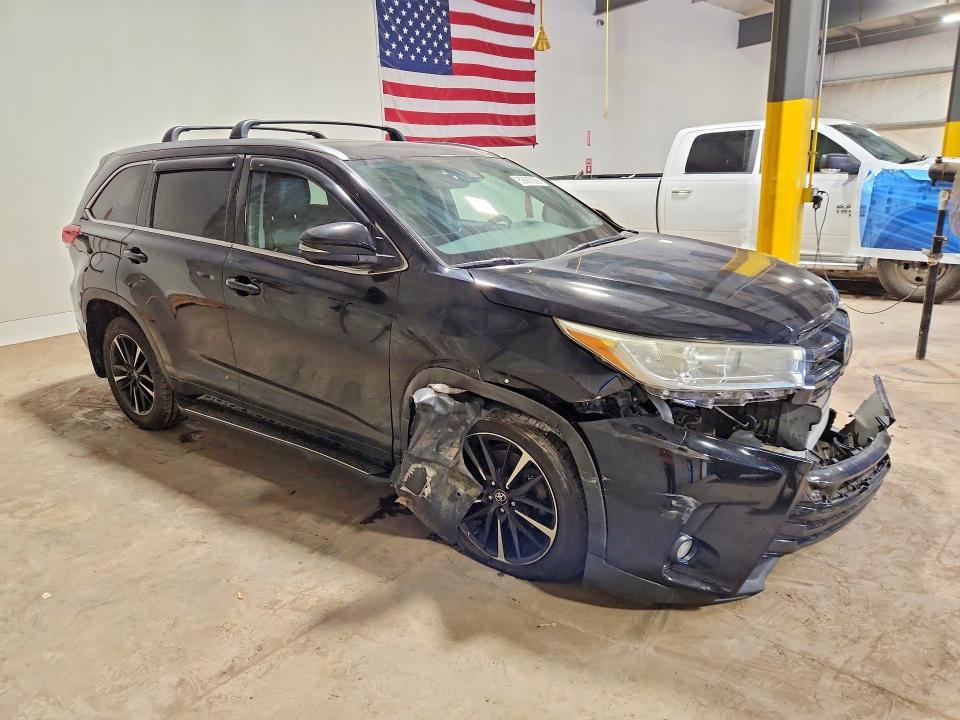 2017 Toyota Highlander xle