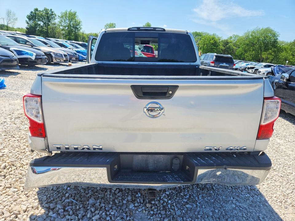 2017 Niss Titan S