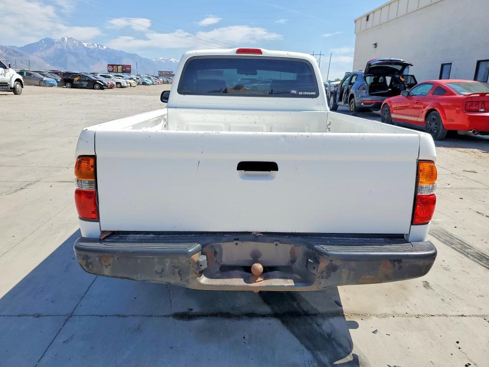 2004 Toyota Tacoma Base