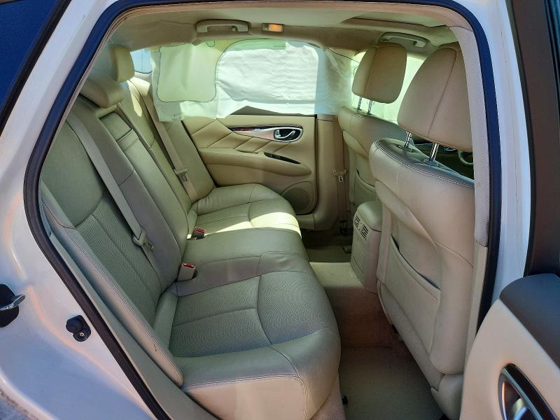 2011 Infiniti M37 Base