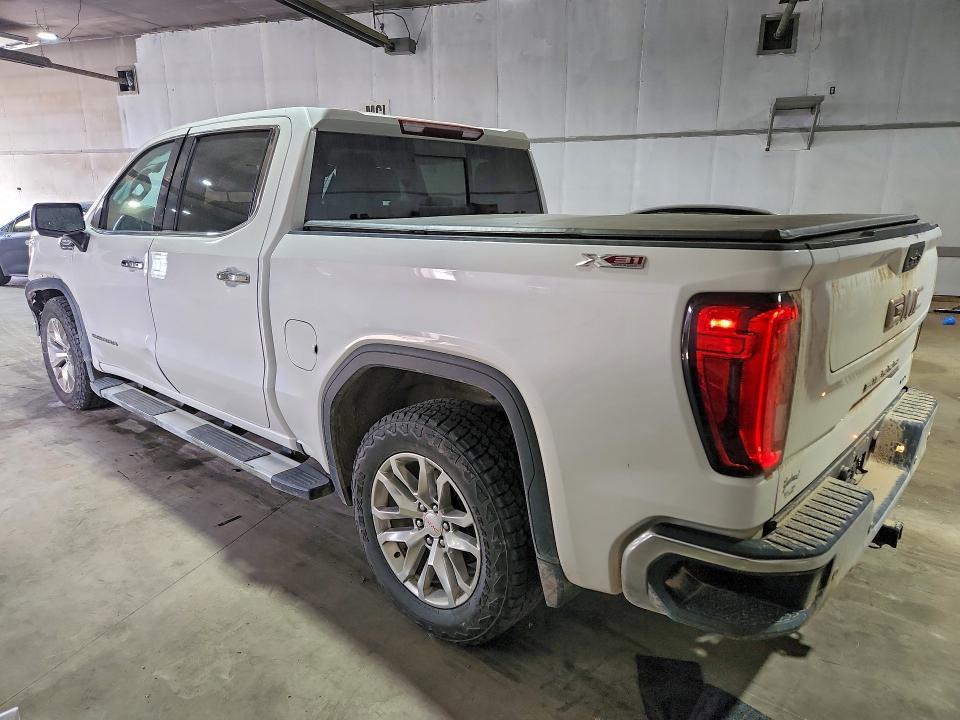 2020 GMC Sierra K1500 SLT