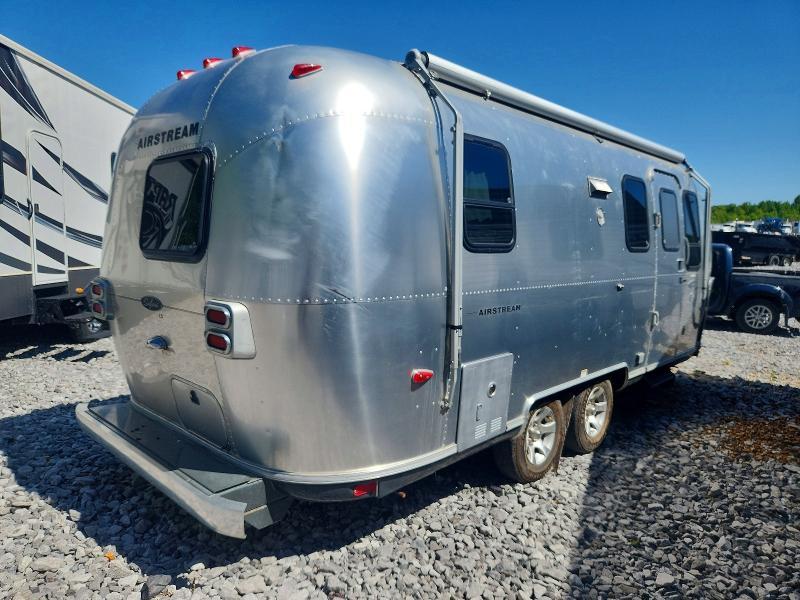 2006 Airstream Camper
