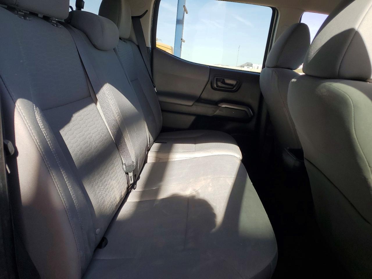 2016 Toyota Tacoma SR5 V6