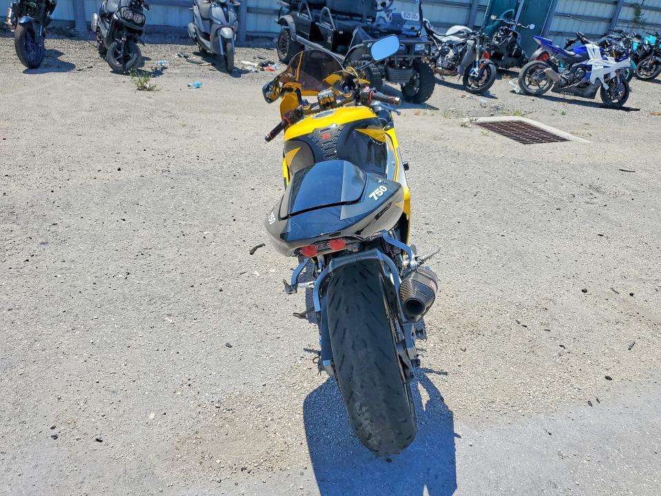 2002 Suzuki GSX-R750