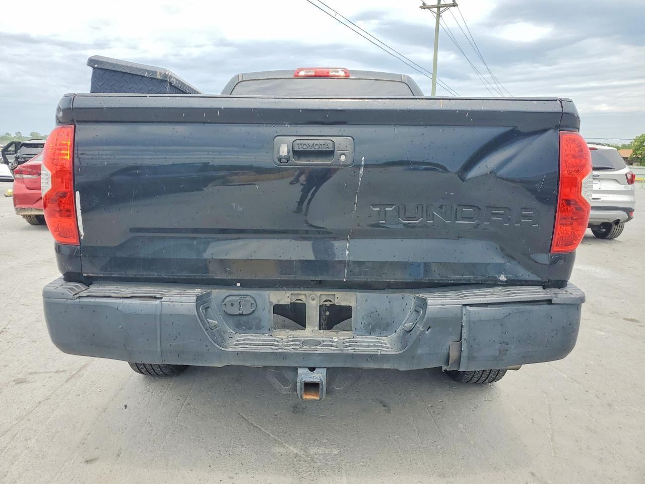 2015 Toyota Tundra SR