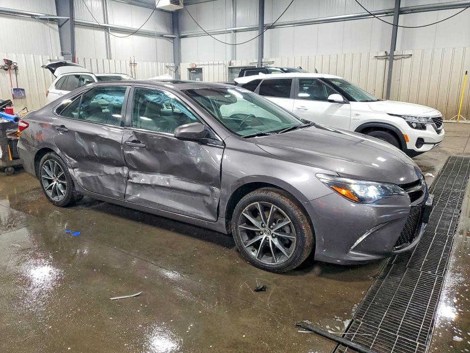 2015 Toyota Camry xse V6