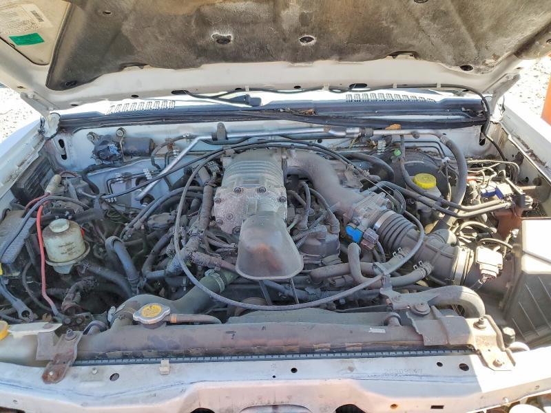 2002 Nissan Frontier Crew cab sc