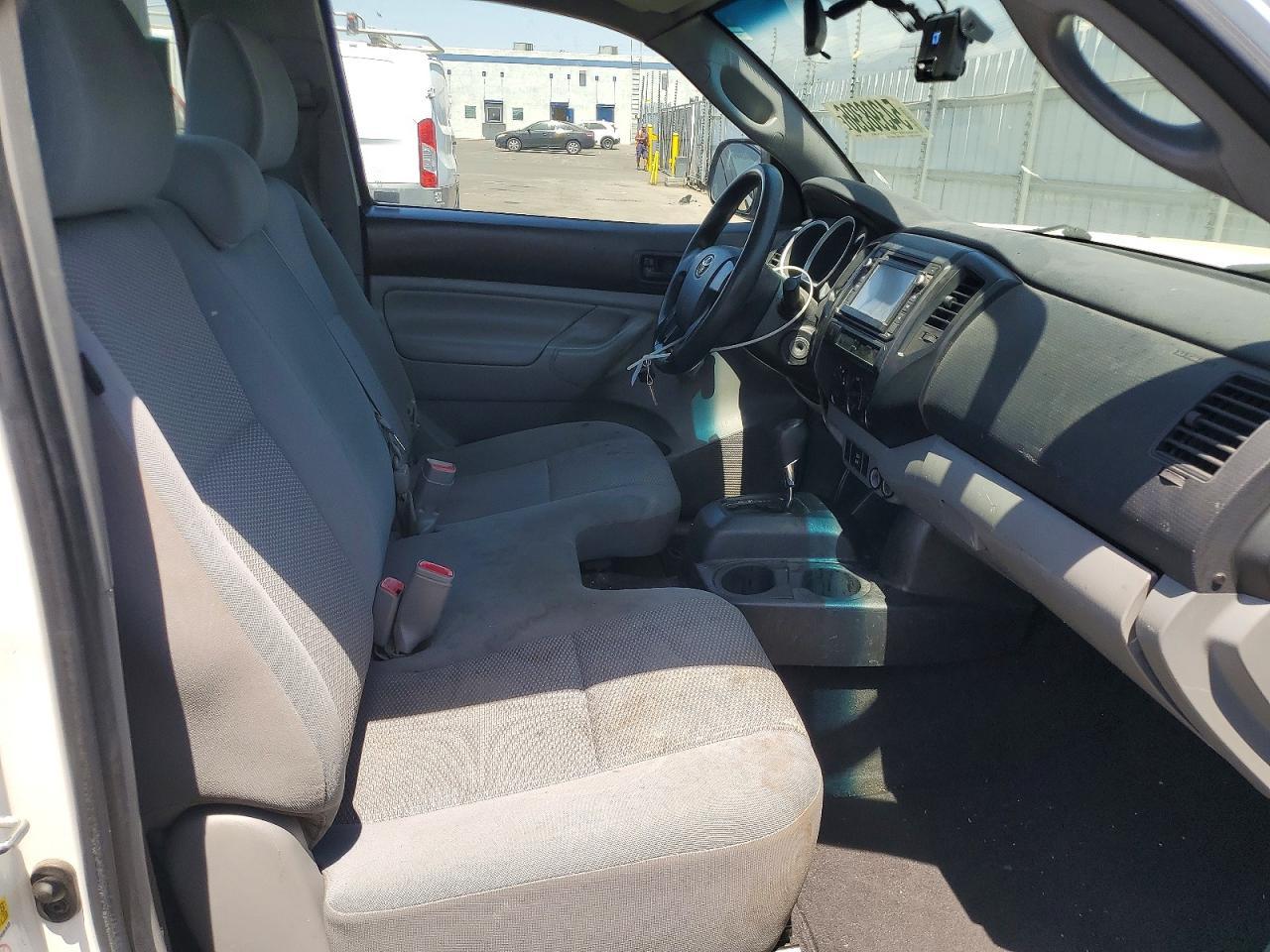 2014 Toyota Tacoma Base