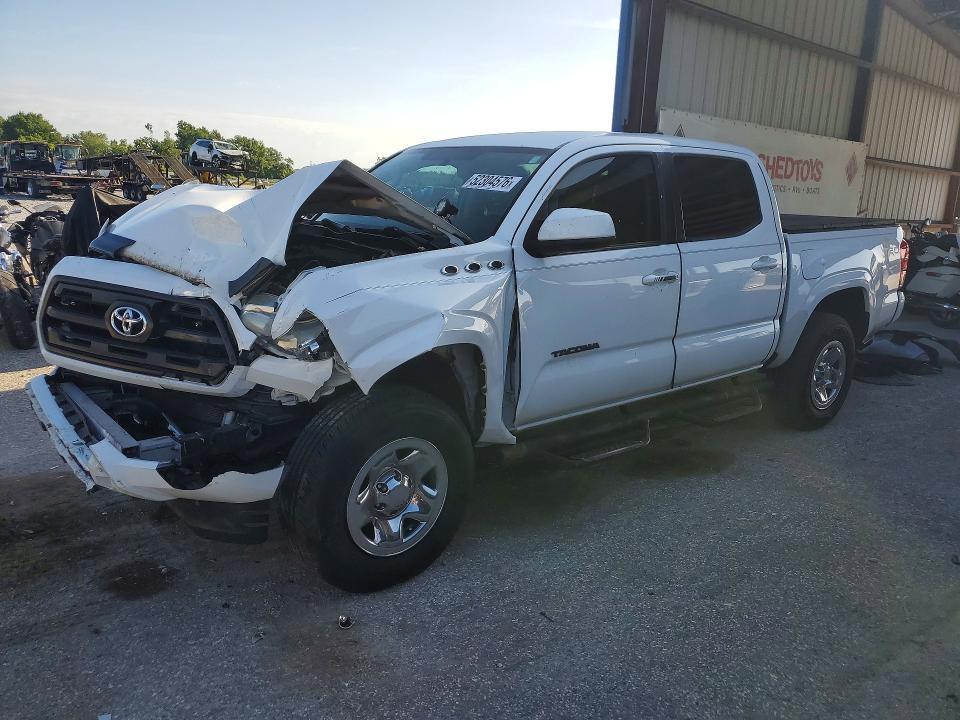 2017 Toyota Tacoma SR