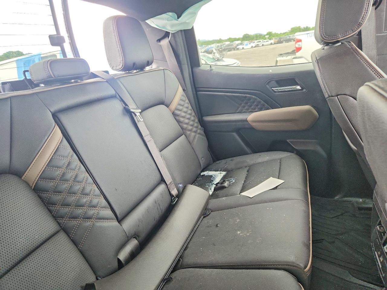2025 GMC Canyon Denali