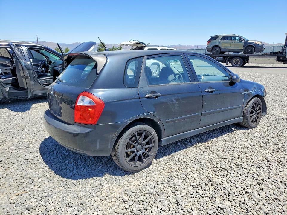 2005 KIA Spectra Spectra5