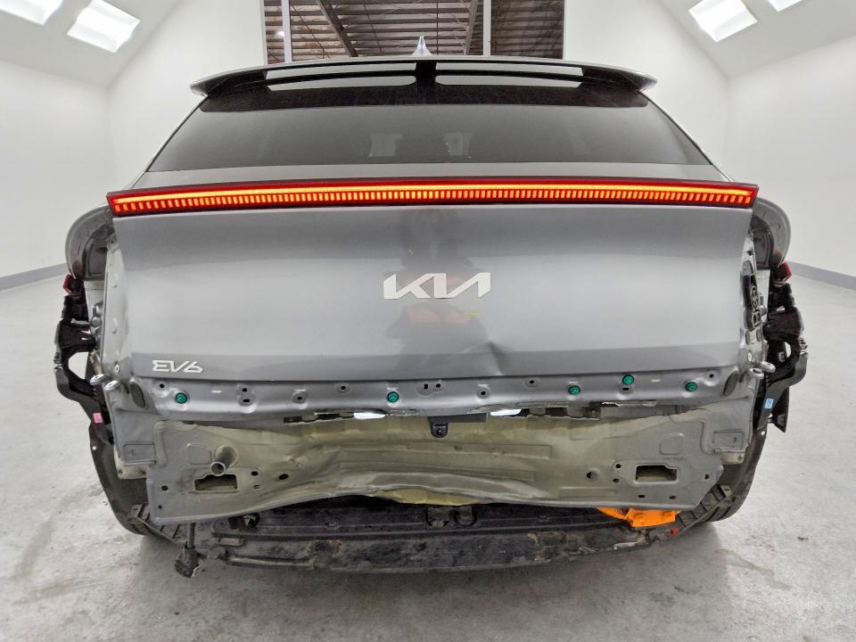 2024 KIA EV6 Wind