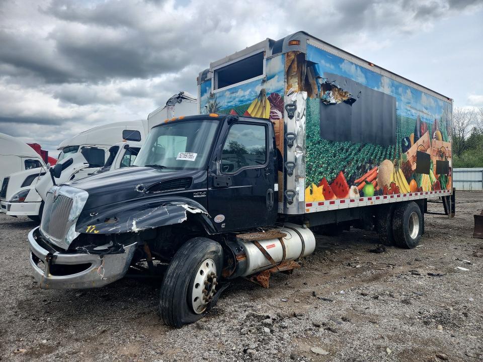 2020 International MV607-BOX Truck