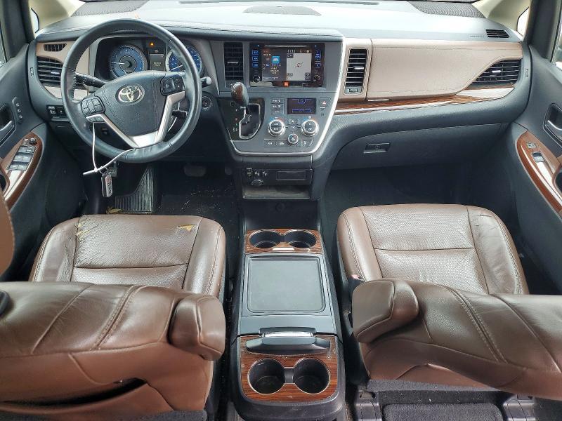 2015 Toyota Sienna Limited 7-passenger