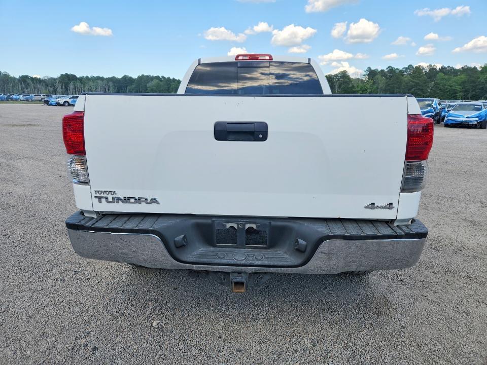 2011 Toyota Tundra Double cab SR5