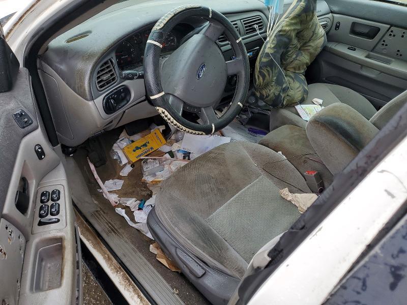 2004 Ford Taurus lx