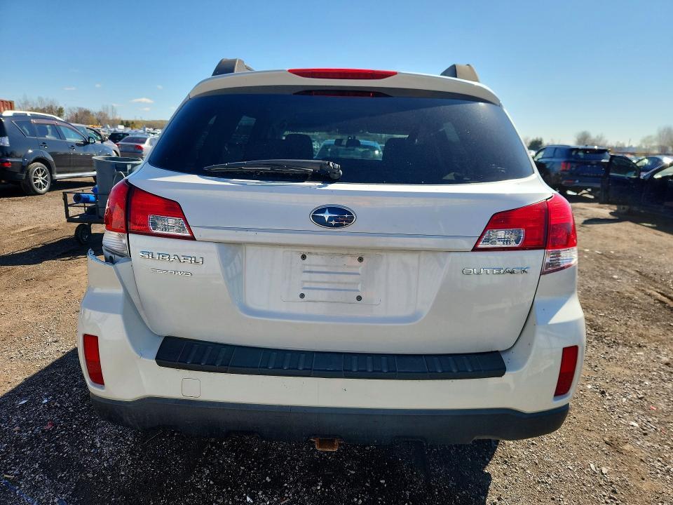 2011 Subaru Outback 2.5i Premium
