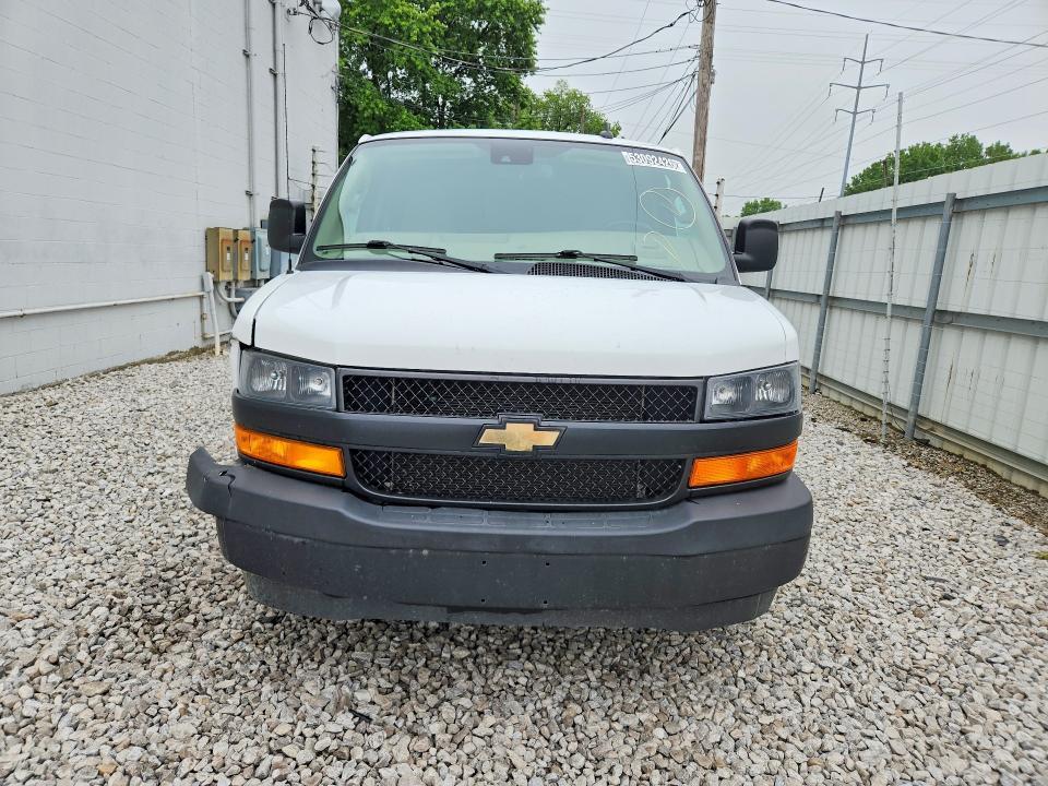 2021 Chevrolet Express G2500