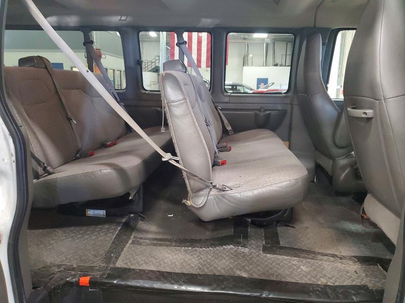 2016 Chevrolet Express G3500 LT