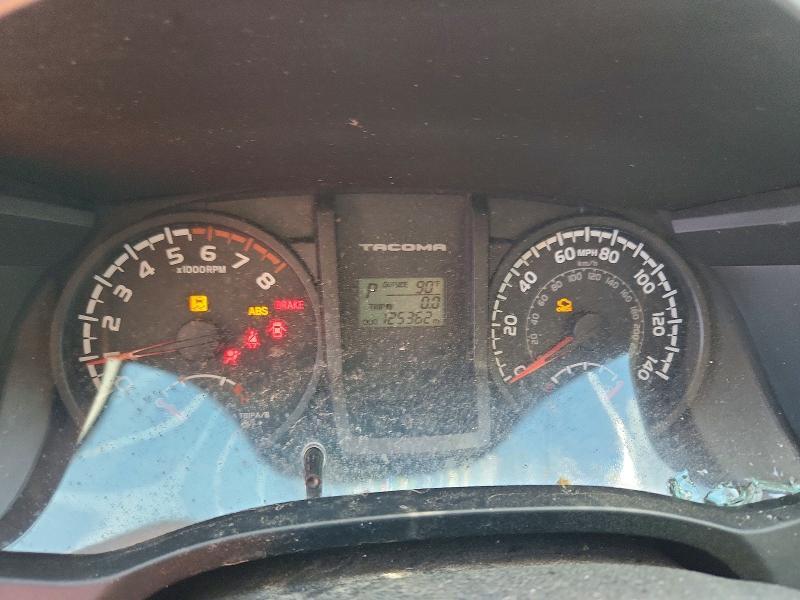 2016 Toyota Tacoma SR