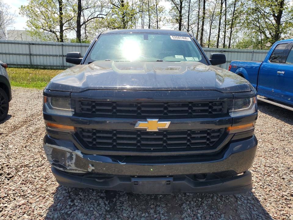 2018 Chevrolet Silverado K1500 Custom