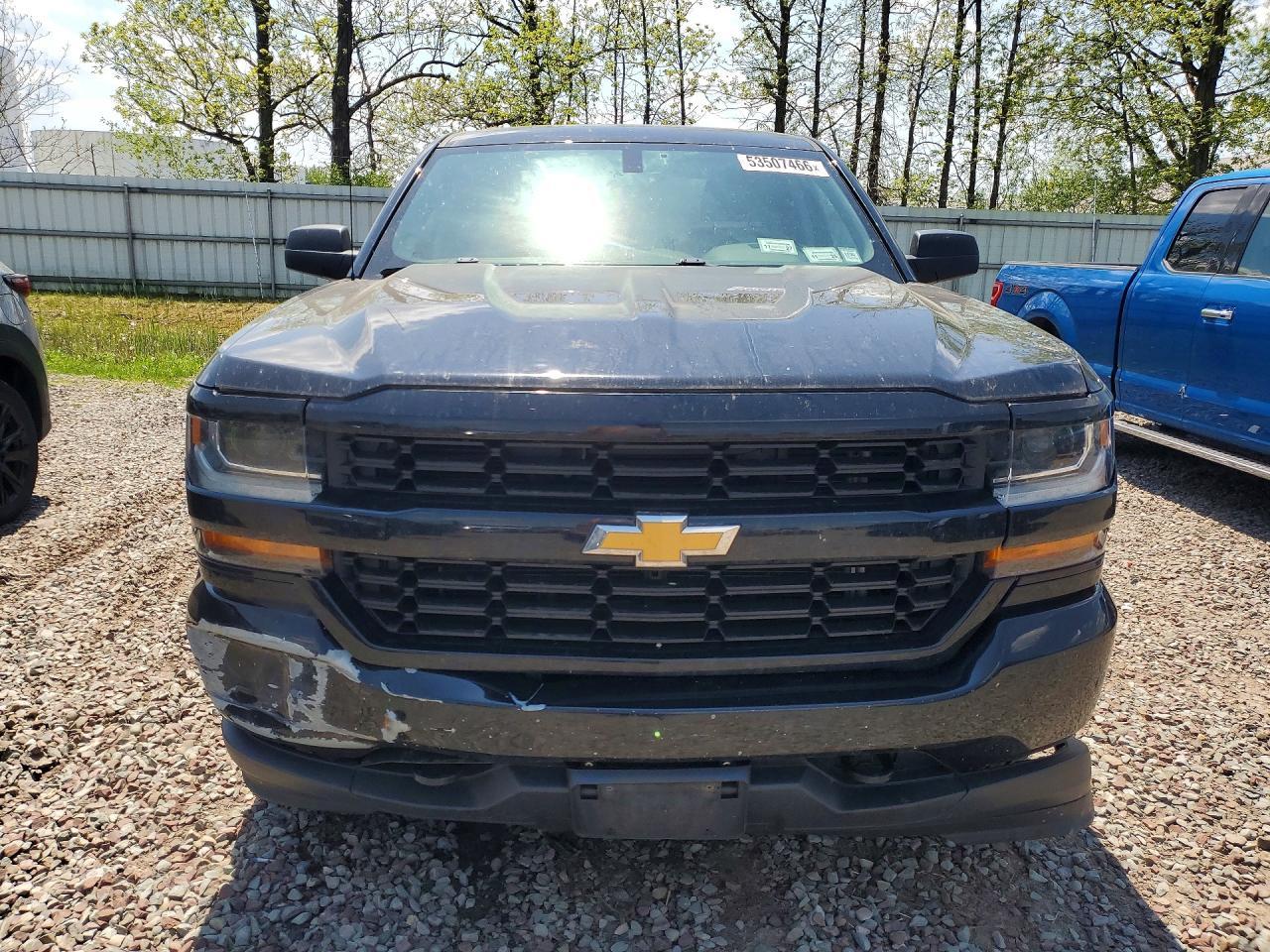 2018 Chevrolet Silverado K1500 Custom