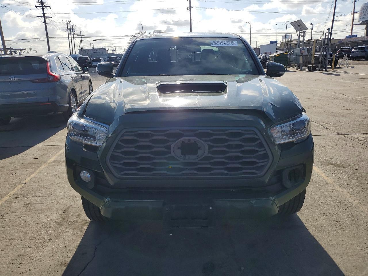 2021 Toyota Tacoma TRD Sport
