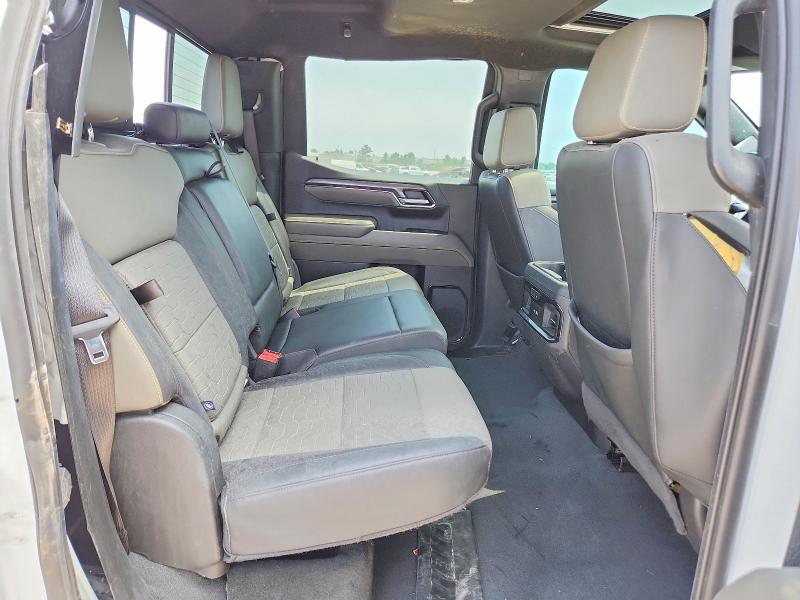 2024 Chevrolet Silverado K1500 ZR2