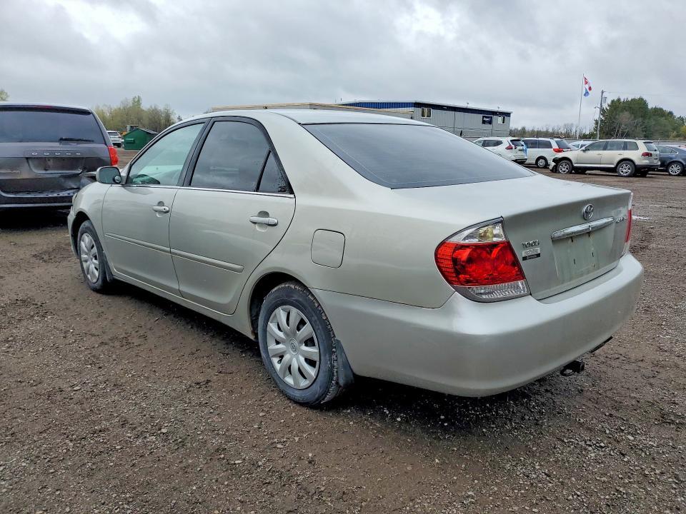 2005 Toyota Camry Standard