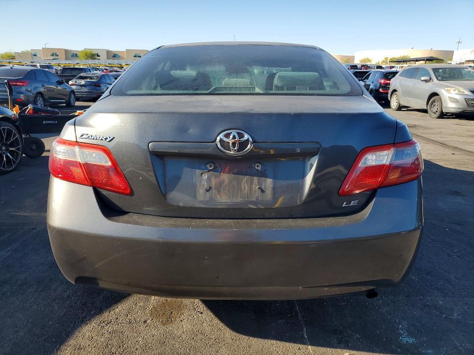 2008 Toyota Camry le