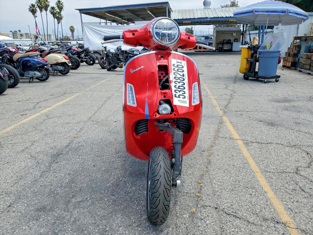 2023 Vespa GTS/SEI Giorni 300