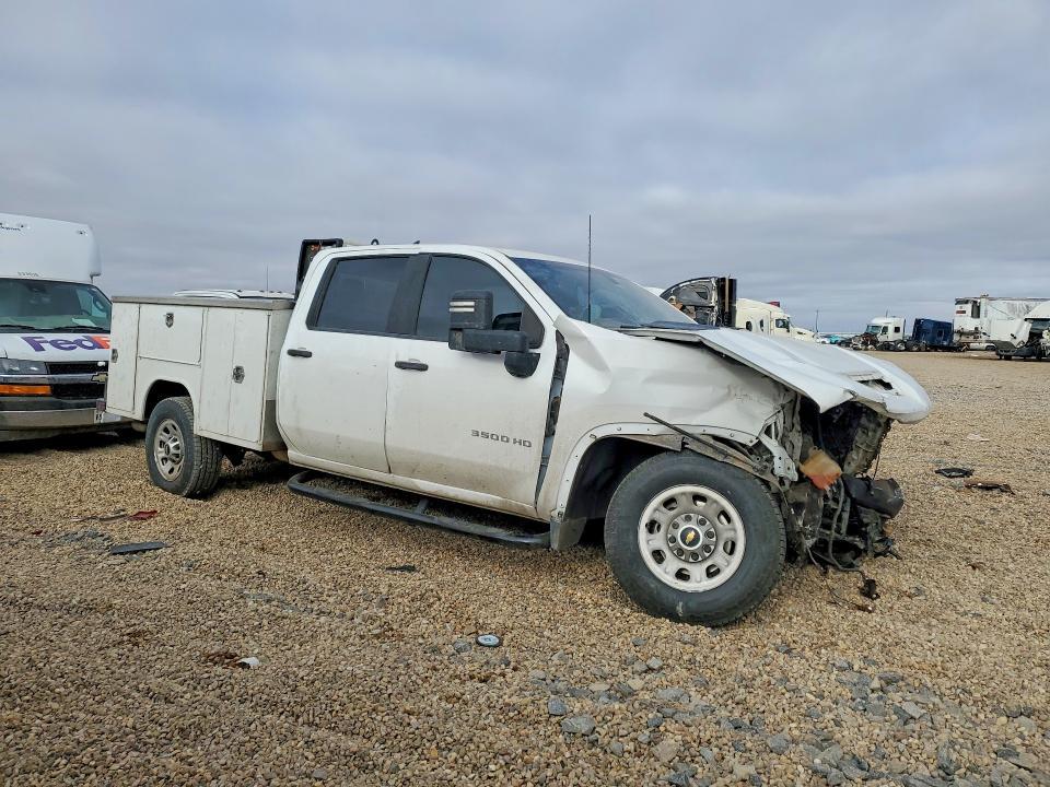 2021 Chevrolet Silverado C3500