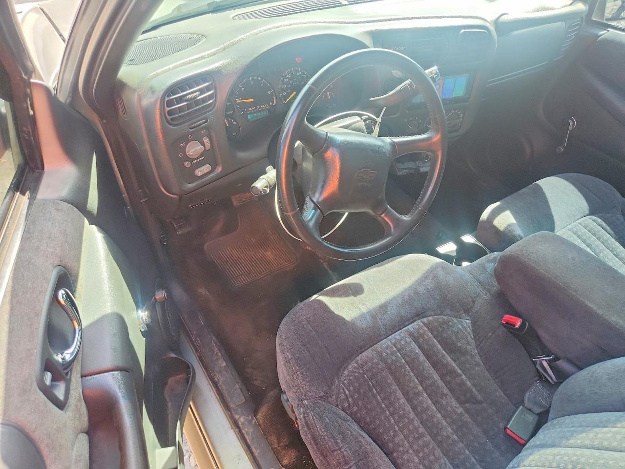 2001 Chevrolet S Truck S10