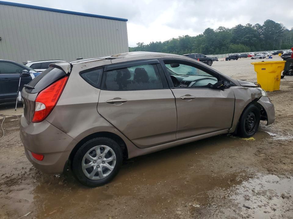 2013 Hyundai Accent gs