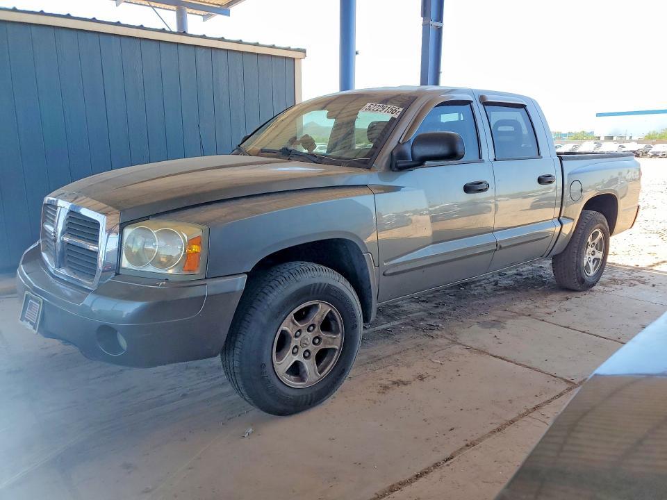 2005 Dodge Dakota Quad SLT